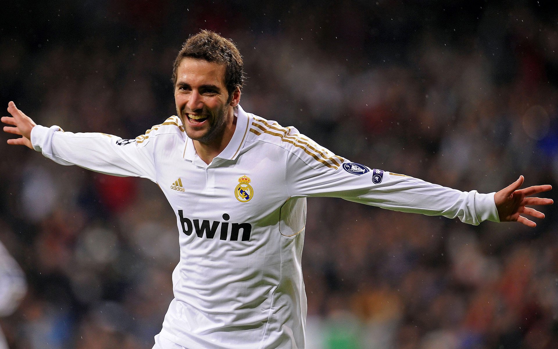 欧冠赛场上的“逆境英雄”，他们用行动书写传奇，欧冠逆境之王